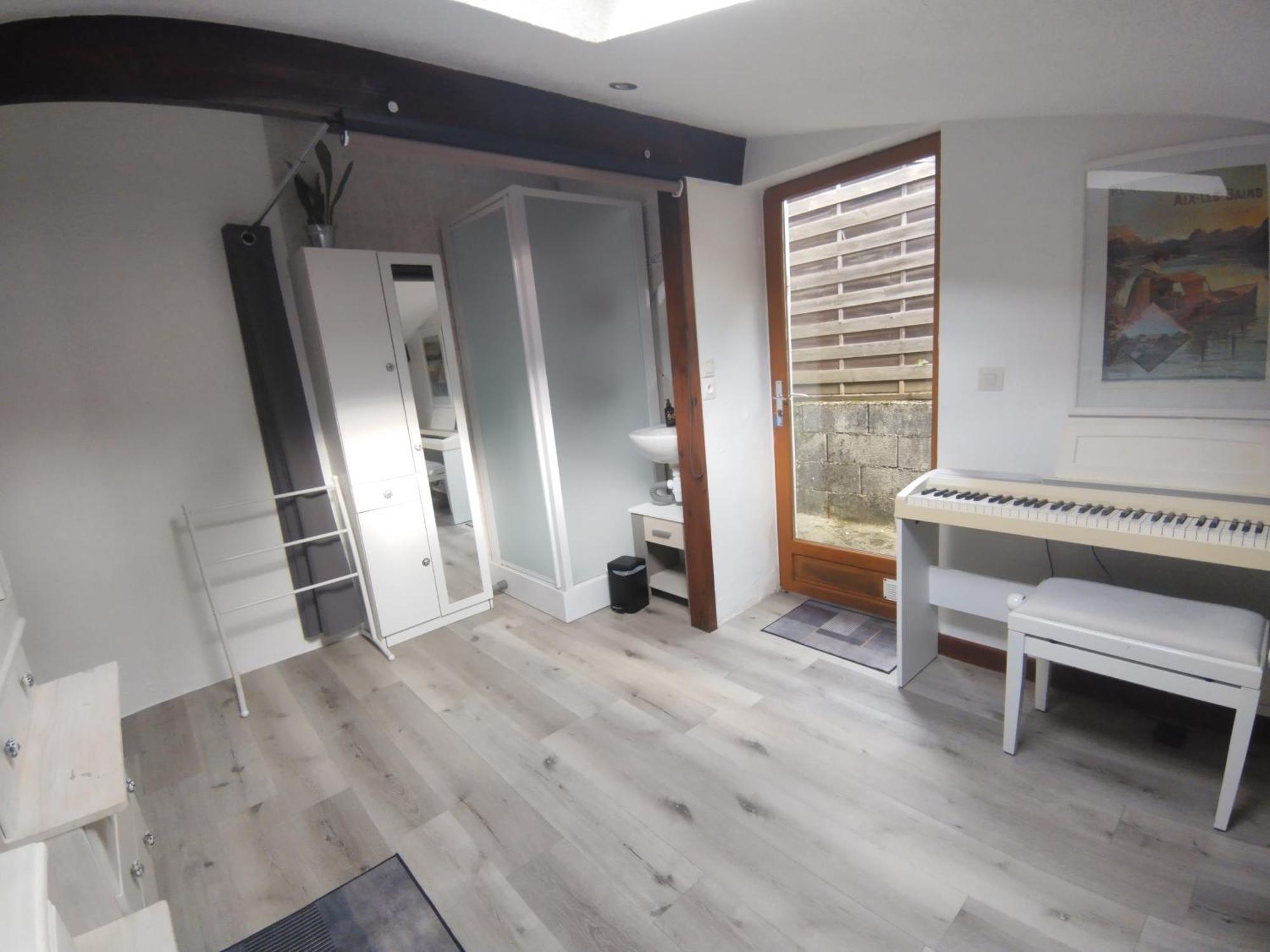 Duplex 2 Personnes, Appartement Aix-les-Bains